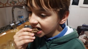 Comiéndome una de las cookies